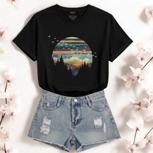 Doves Mountain Scenery Black T-shirt